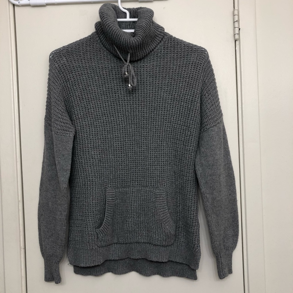 Guess Sweater